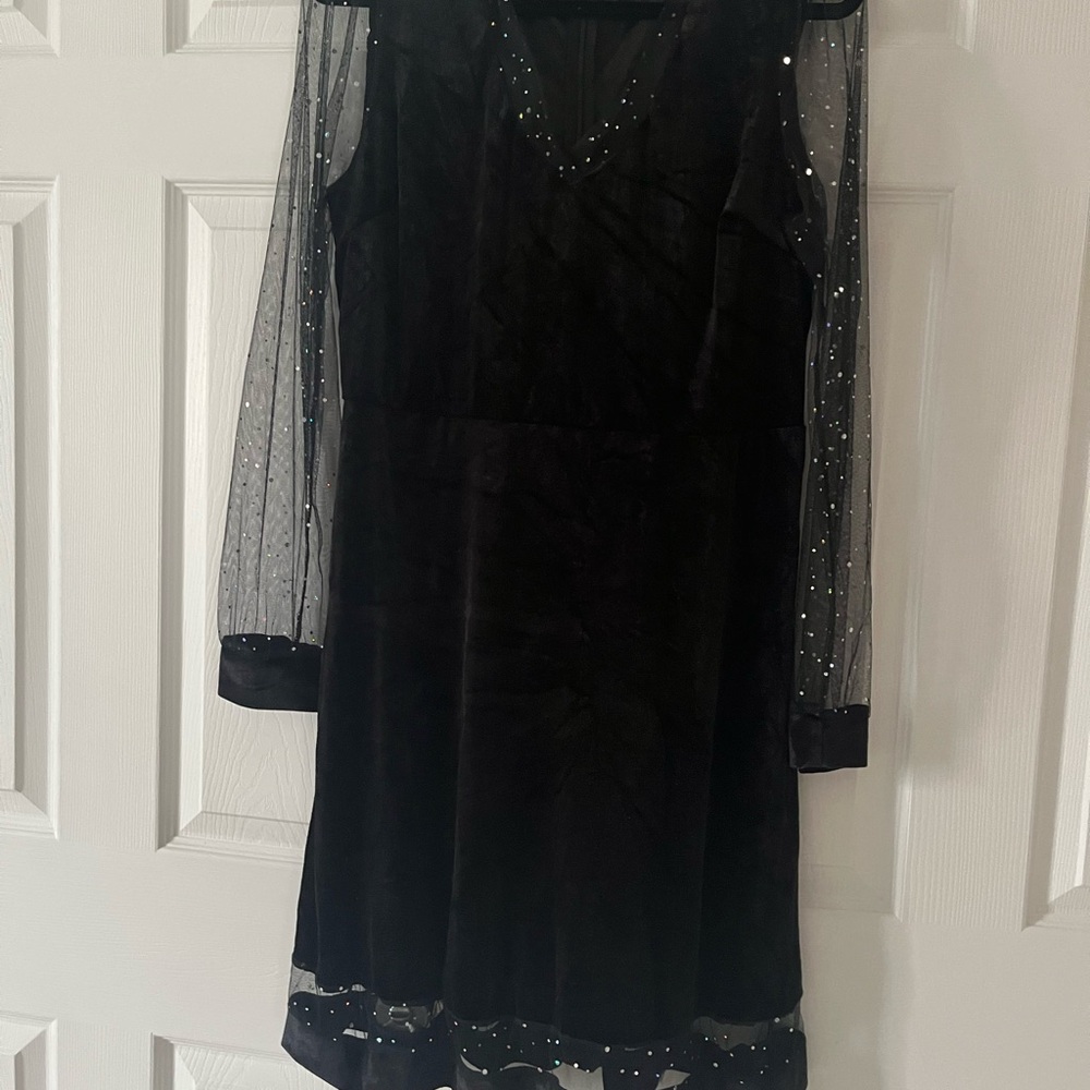 Black Off the Shoulder Sheath Dress with Bishop Sleeves